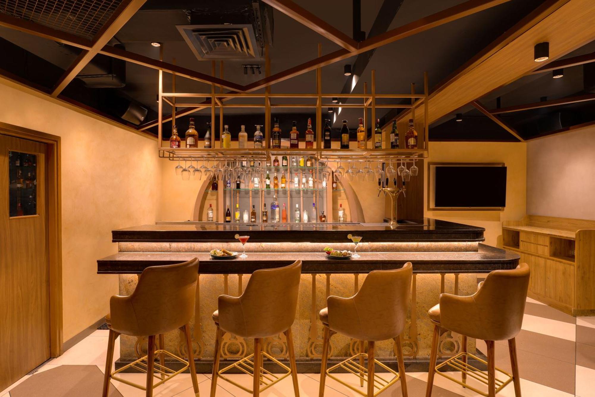 Keys Prima By Lemon Tree Hotels, Katti-Ma, Chennai Exterior photo